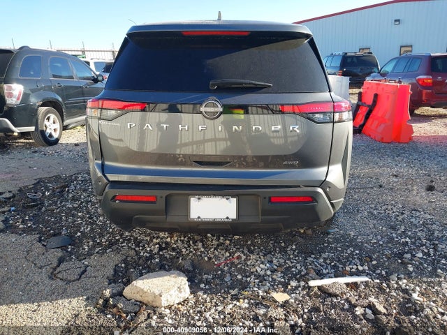 5N1DR3AC0NC211959 Nissan Pathfinder S 4wd