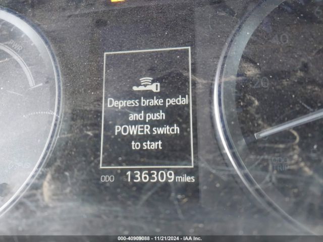 5TDJGRFH5KS057604 Toyota Highlander Hybrid Xle