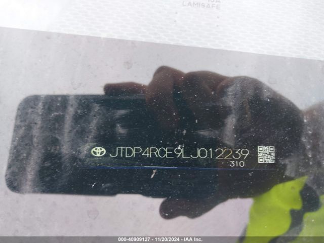 JTDP4RCE9LJ012239 Toyota COROLLA SE