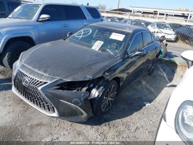 58ADA1C11RU045743 Lexus ES 300H