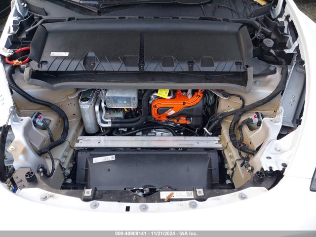2024 TESLA MODEL Y 7SAYGDEE6RF129422 Photo 9