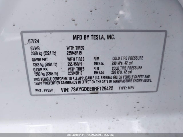 2024 TESLA MODEL Y 7SAYGDEE6RF129422 Photo 8