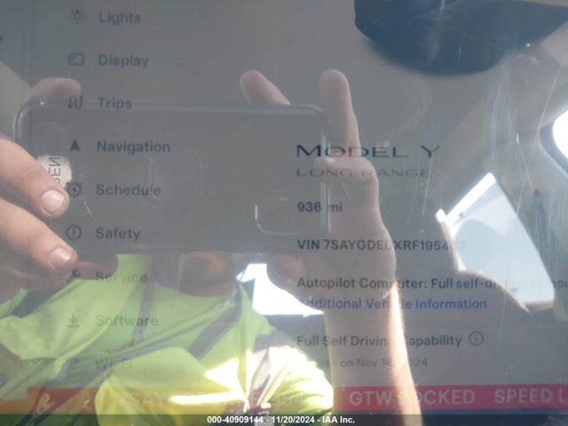 2024 TESLA MODEL Y 7SAYGDEDXRF195463 Photo 6