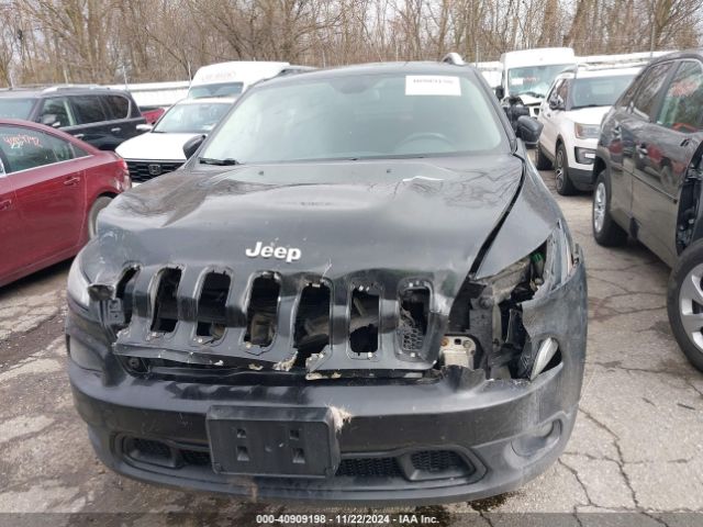 1C4PJMCB7EW164219 Jeep Cherokee Latitude