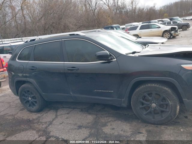 1C4PJMCB7EW164219 Jeep Cherokee Latitude