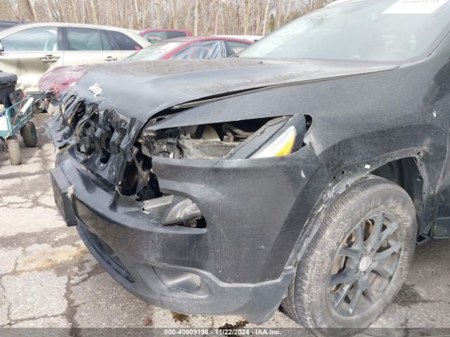 1C4PJMCB7EW164219 Jeep Cherokee Latitude