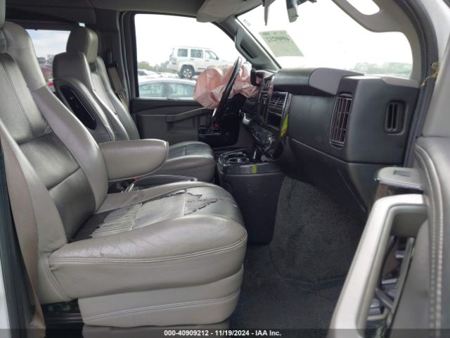 1GTW7BFG1J1329629 GMC Savana 2500 Work Van