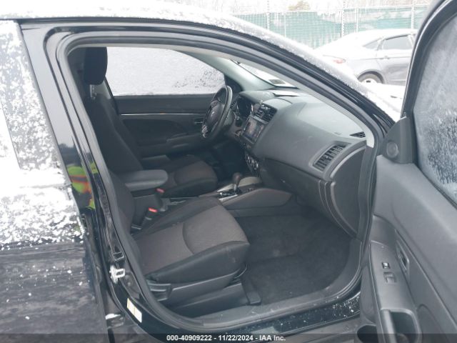 JA4AR3AU3KU011884 Mitsubishi Outlander Sport 2.0 Le