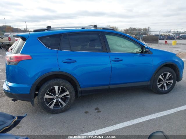 JTMWFREV5HD100004 Toyota Rav4 Xle