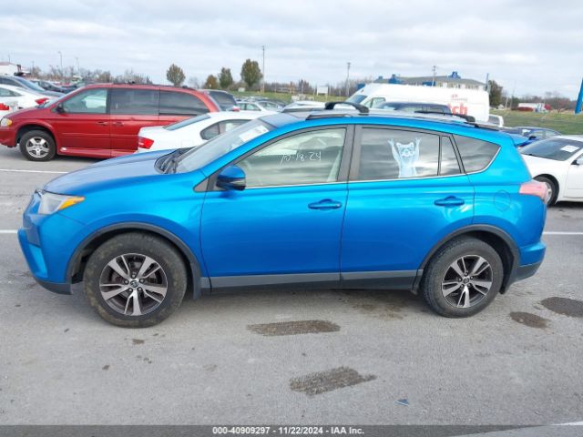 JTMWFREV5HD100004 Toyota Rav4 Xle