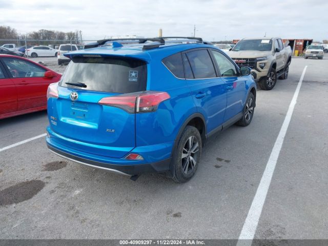 JTMWFREV5HD100004 Toyota Rav4 Xle