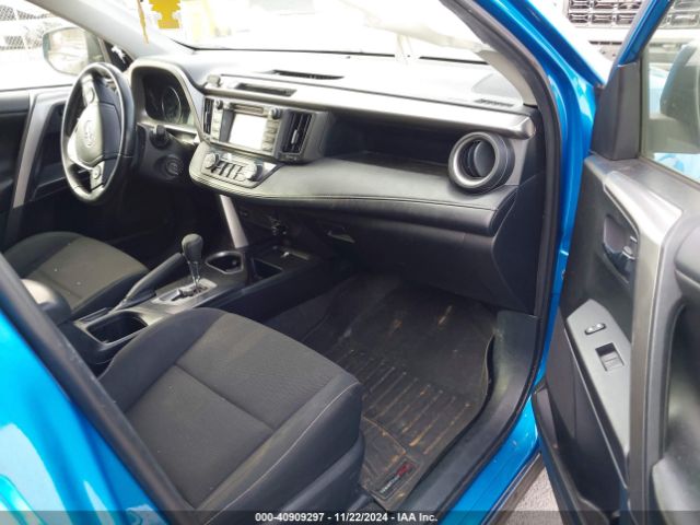 JTMWFREV5HD100004 Toyota Rav4 Xle