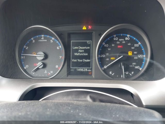 JTMWFREV5HD100004 Toyota Rav4 Xle