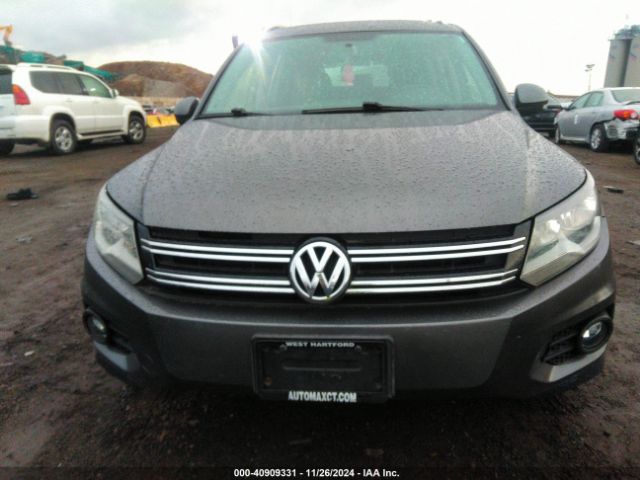 WVGBV3AX3EW541289 Volkswagen TIGUAN SE
