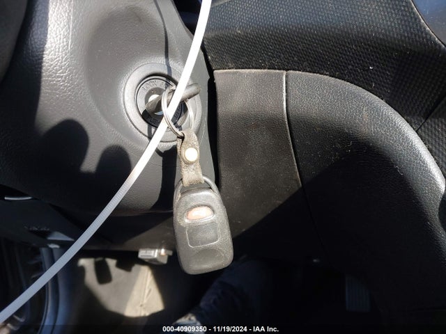 KMHCT5AE5GU275938 Hyundai ACCENT SE