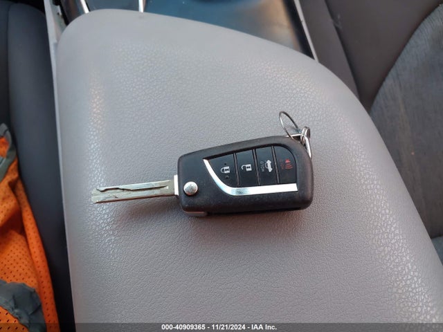Toyota CAMRY L 2019 4T1B11HK2KU765607 Image 11