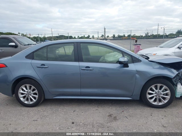 Toyota COROLLA LE 2022 JTDVPMAE6NJ222000 Image 14