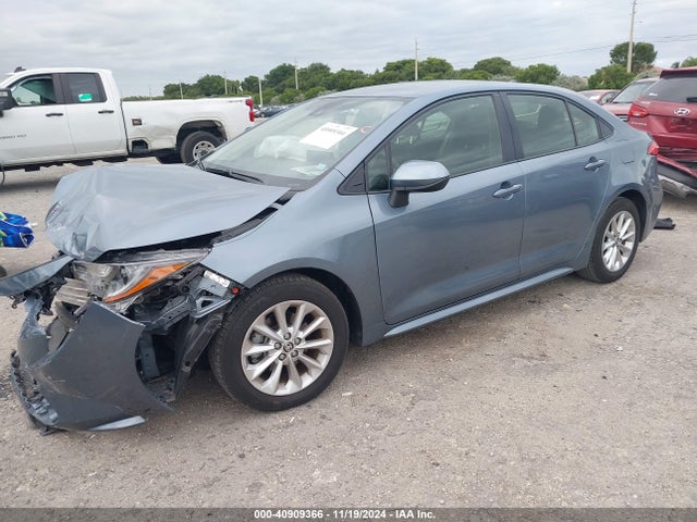 Toyota COROLLA LE 2022 JTDVPMAE6NJ222000 Image 2