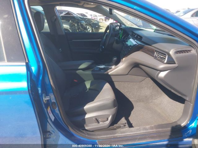 4T1B21HK8KU011110 Toyota Camry Hybrid Xle