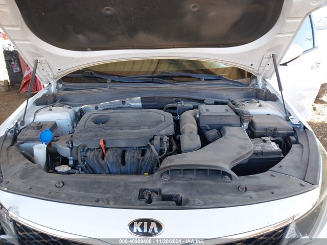 KIA Optima Lx 2018 5XXGT4L3XJG219454 Image 10