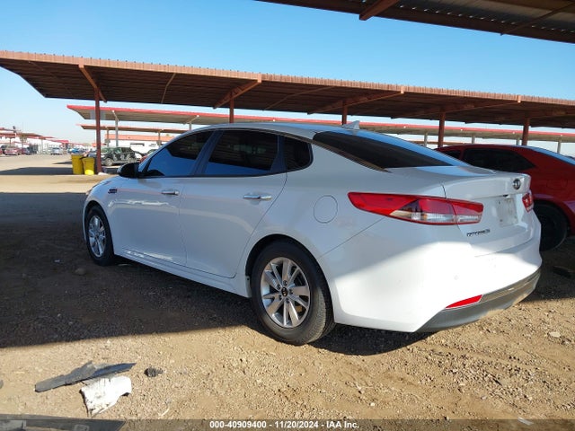 KIA Optima Lx 2018 5XXGT4L3XJG219454 Image 3