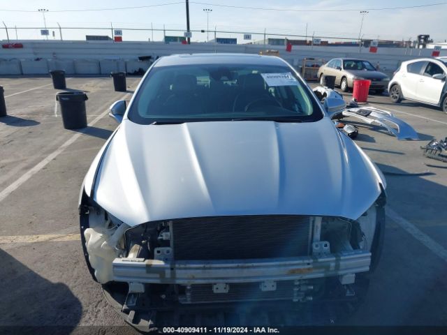 3FA6P0RU4ER356668 Ford Fusion Hybrid Titanium