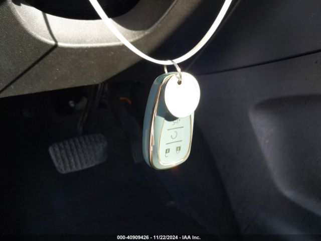 2GNAXMEV9J6232379 Chevrolet Equinox Premier