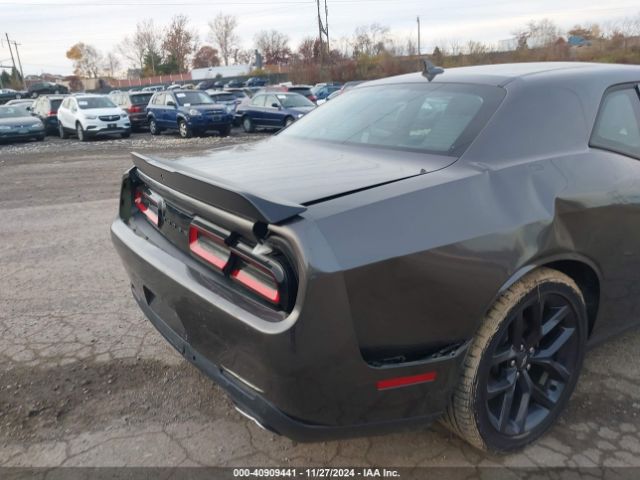 2C3CDZJG7MH564185 Dodge Challenger Gt