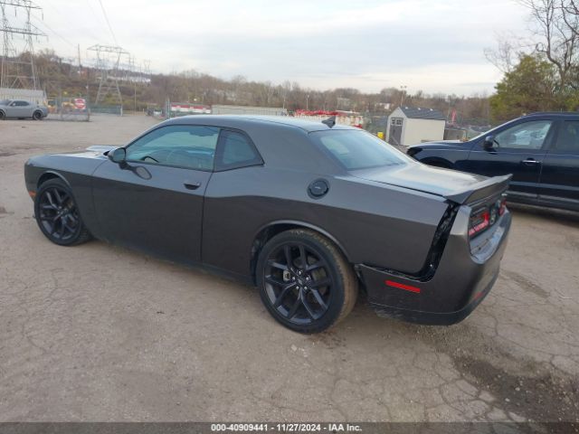 2C3CDZJG7MH564185 Dodge Challenger Gt