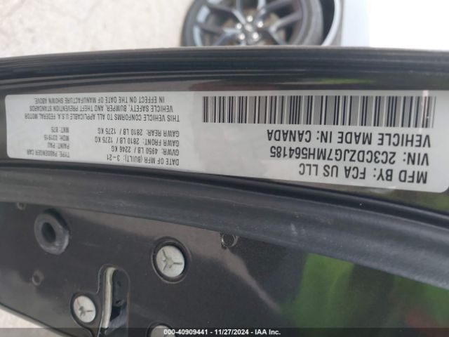 2C3CDZJG7MH564185 Dodge Challenger Gt