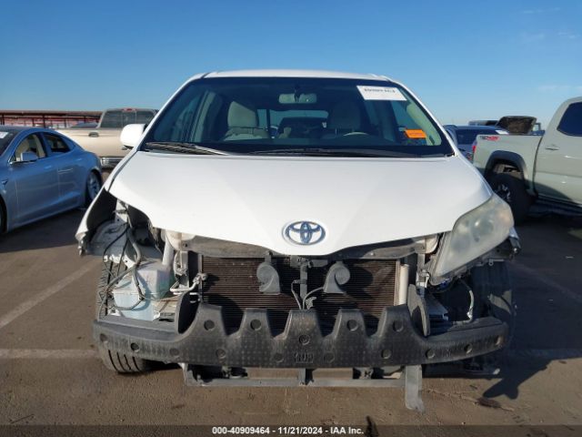 5TDKK3DC9ES464627 Toyota Sienna Le V6 8 Passenger