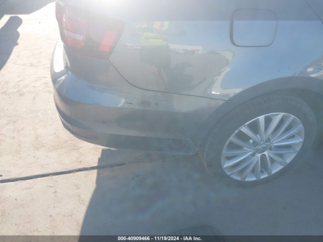 3VWL17AJ8GM365217 Volkswagen Jetta 1.8t Sel