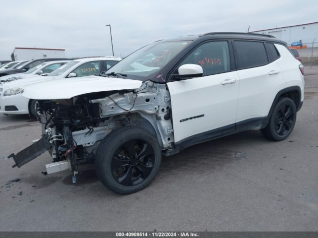 3C4NJDBB6KT683577 Jeep Compass Altitude 4x4