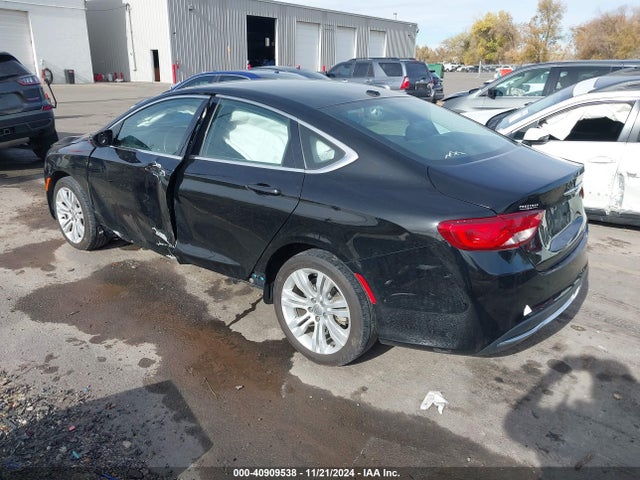 1C3CCCAB5GN104636 Chrysler 200 Limited