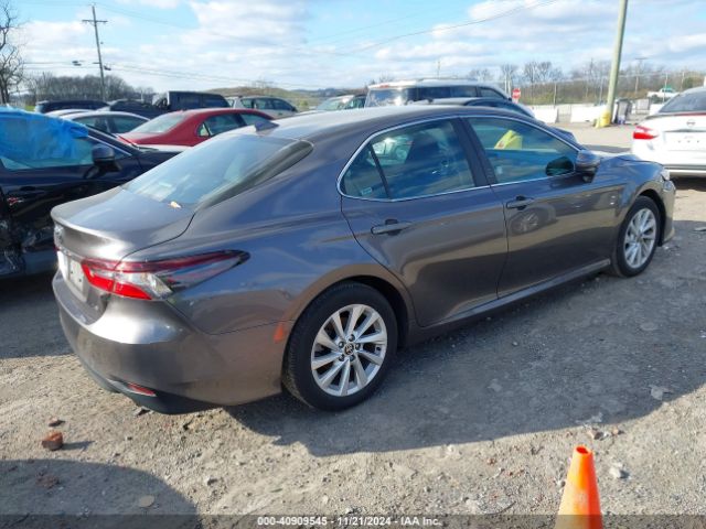 4T1C11AK8PU836315 Toyota CAMRY LE