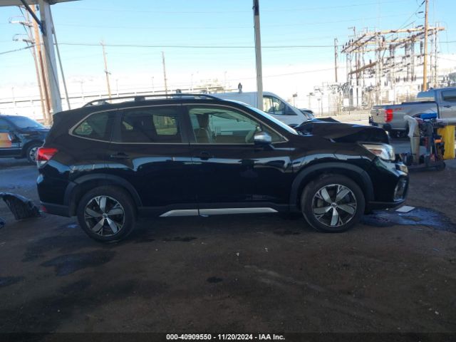 JF2SKAXC4LH590820 Subaru Forester Touring
