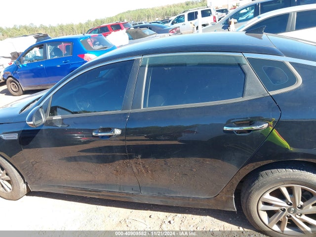 5XXGT4L37LG399043 KIA Optima Lx