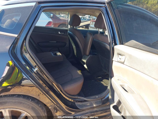 5XXGT4L37LG399043 KIA Optima Lx