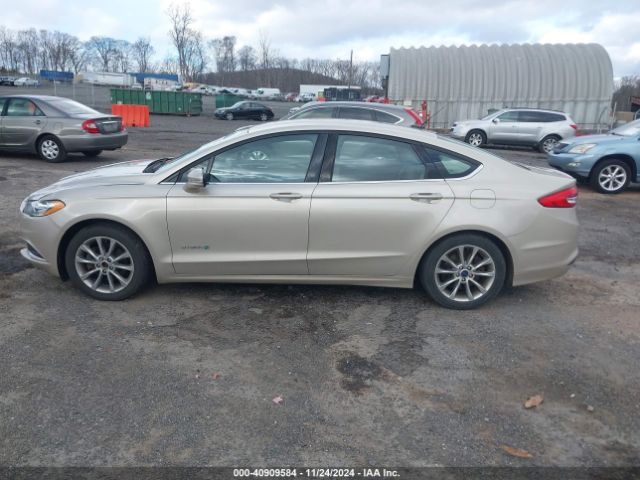 3FA6P0LU4HR254199 Ford Fusion Hybrid Se
