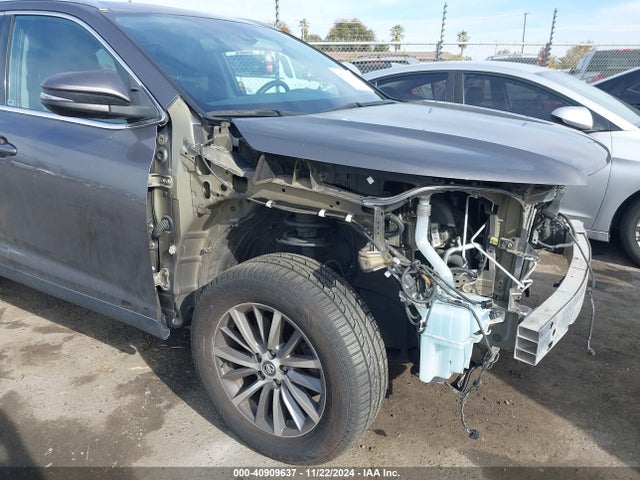 Toyota Highlander Xle 2019 5TDJZRFH3KS597401 Image 20