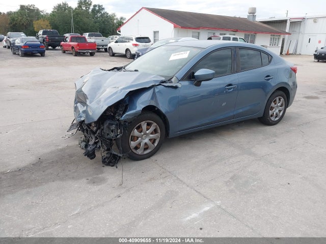 Mazda Mazda3 I Sport 2015 3MZBM1U78FM168207 Image 2