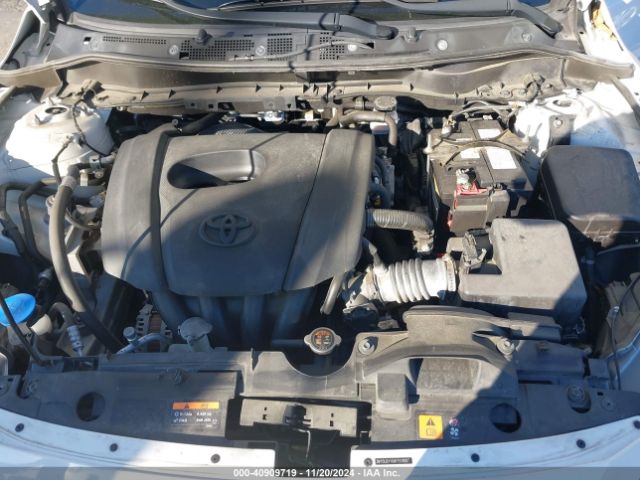 3MYDLBYVXKY511097 Toyota YARIS LE