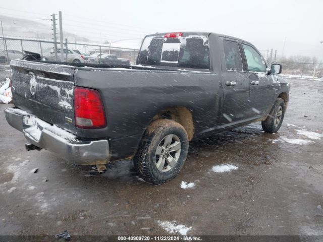 1C6RR7GG5HS583598 RAM 1500 Slt  4x4 6'4 Box