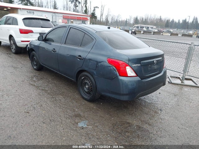Nissan Versa 1.6 S 2015 3N1CN7AP6FL801792 Image 3
