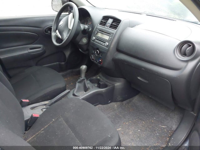 Nissan Versa 1.6 S 2015 3N1CN7AP6FL801792 Image 5