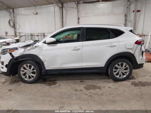 KM8J3CA49KU988112 Hyundai Tucson Value