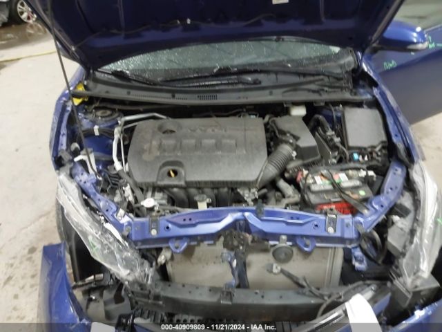 2T1BURHE5JC111815 Toyota COROLLA SE