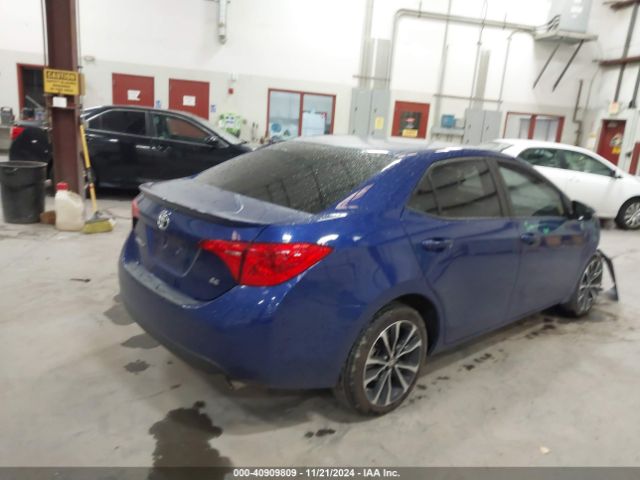 2T1BURHE5JC111815 Toyota COROLLA SE