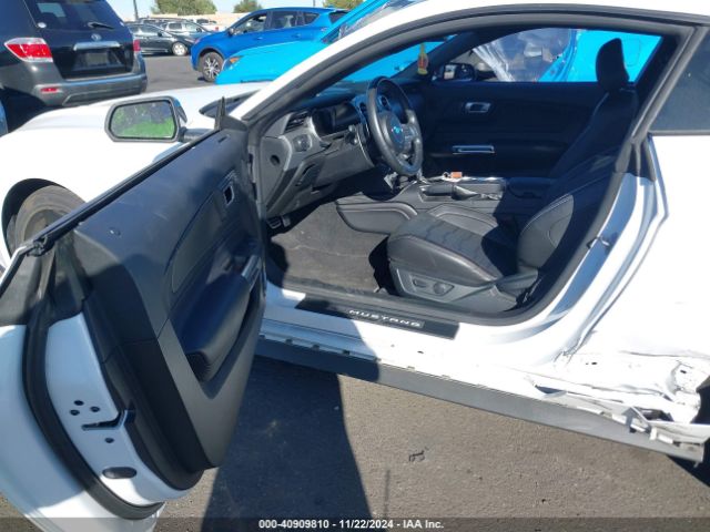 1FA6P8TH3N5132627 Ford Mustang Ecoboost Premium