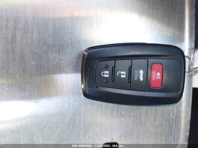 4T1B61HK2JU506177 Toyota CAMRY XSE